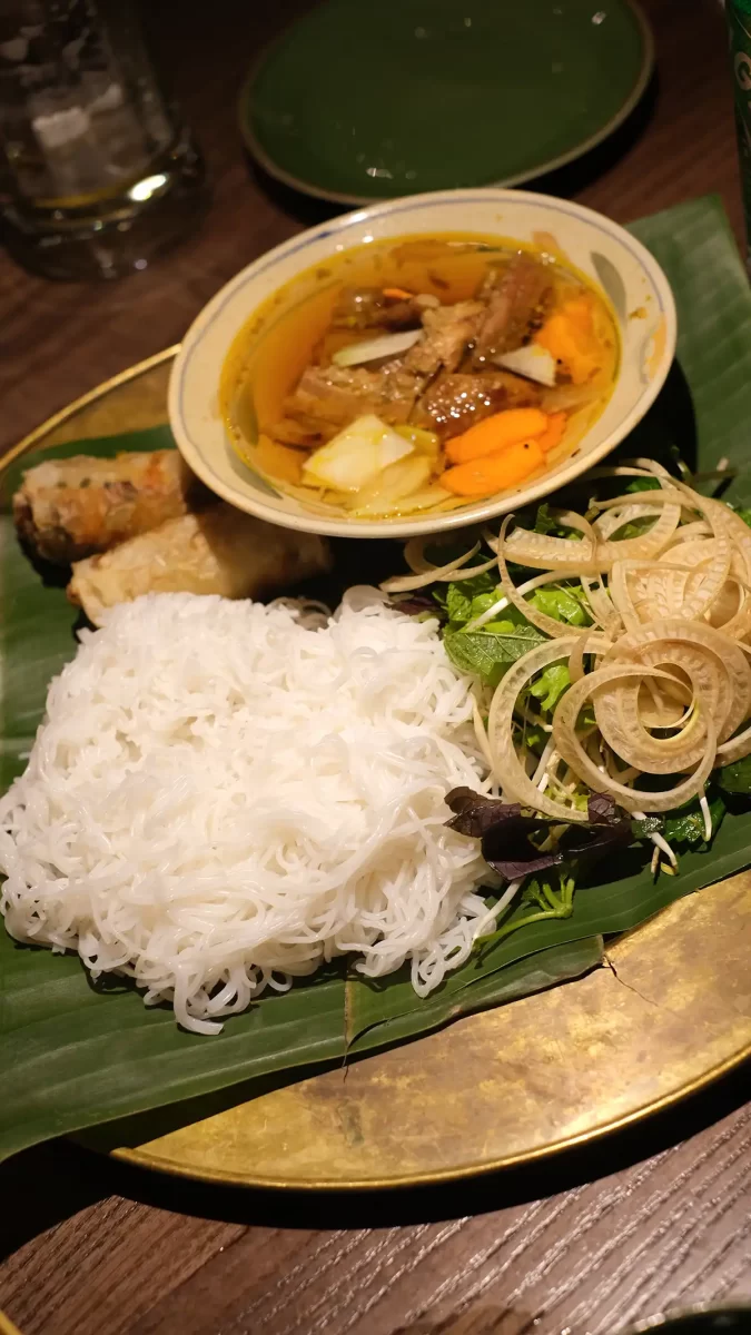 ハノイ レストラン Highway4 料理